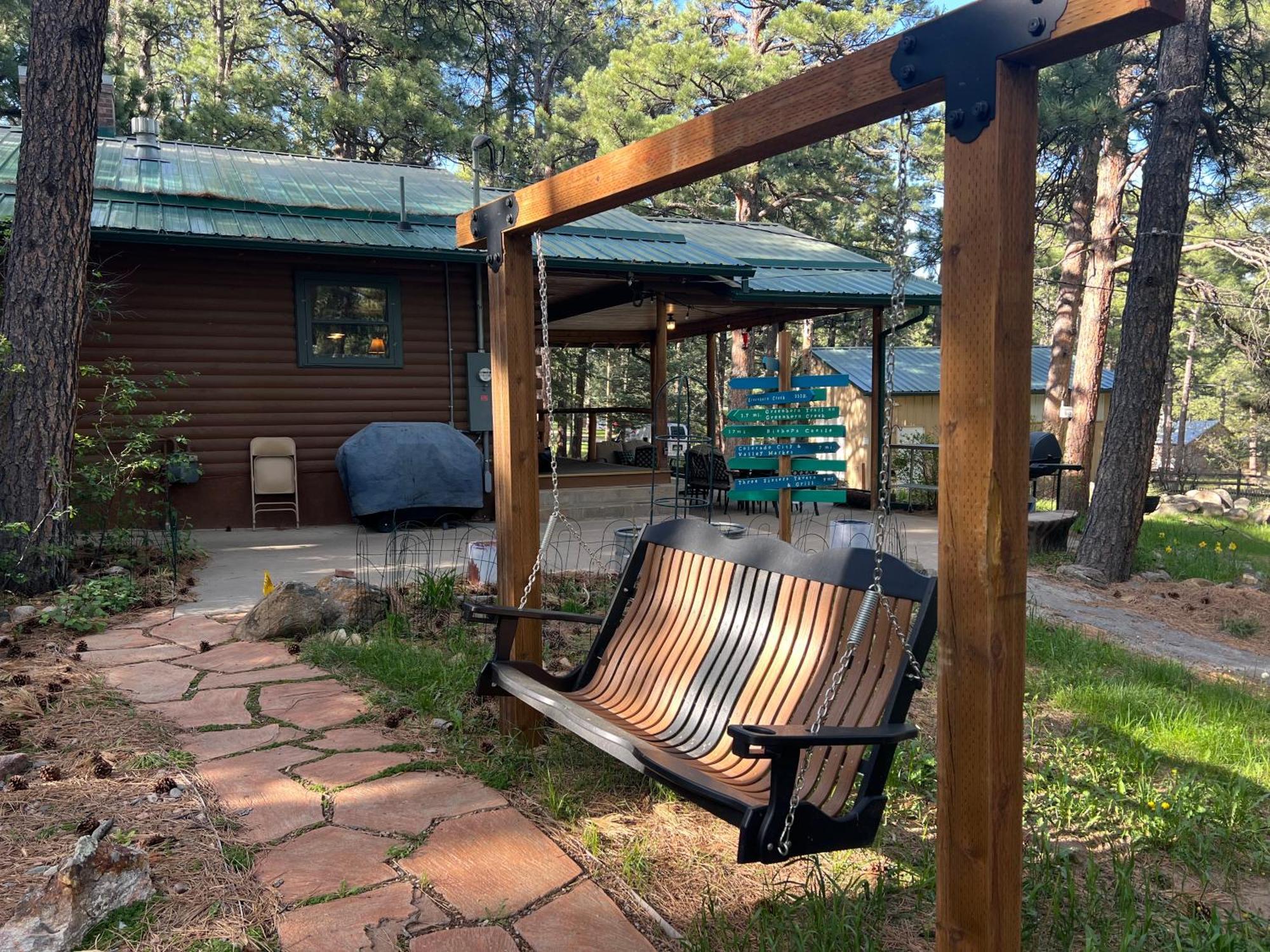 Cozy Cabin On The Creek Colorado City Экстерьер фото